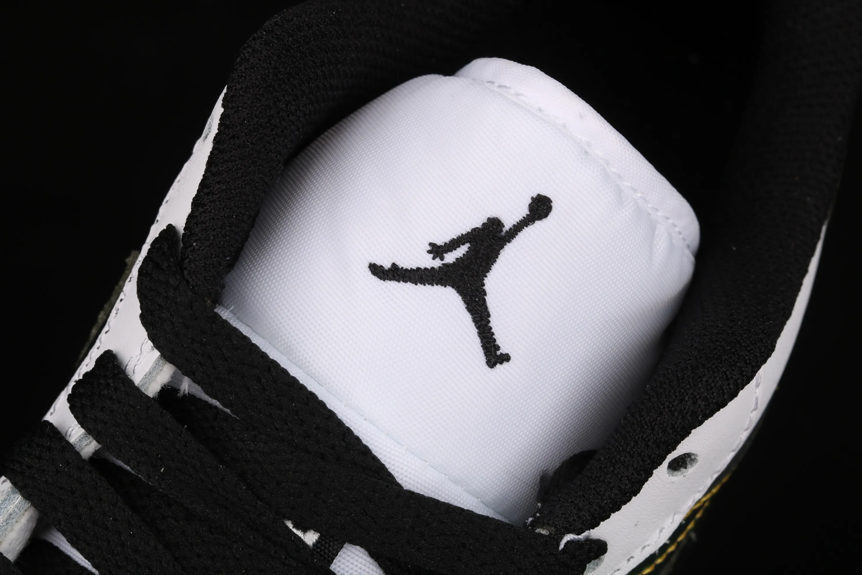 All categories Air Jordan Jordan series basketball shoes Air Jordan 1 Low Air Jordan 1 Low AJ1 Joe 1 low-top cultural and leisure sports sneakers CV9844-109